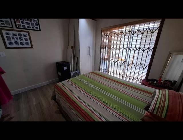 3 BEDROOM HOUSE FOR SALE IN STRANDFONTEIN